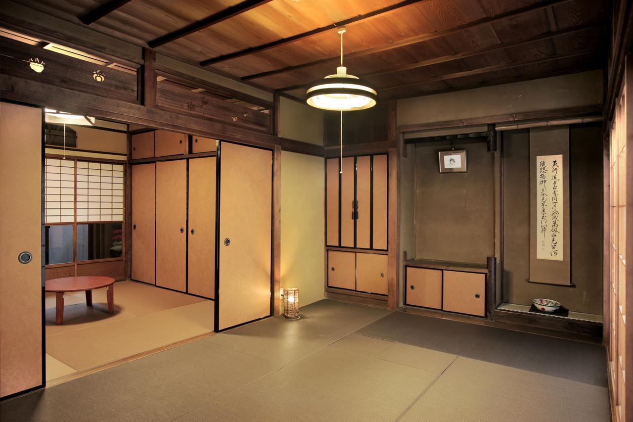 Kiyomizuan 清水庵 車庫2台可 ビフォアアフターの匠 坂田基禎さん改築の京町家 Hotel Kyoto Exterior foto